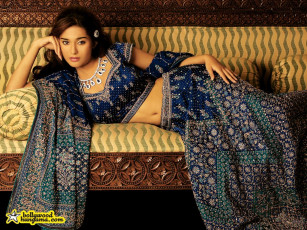 Картинка Amrita+Rao девушки