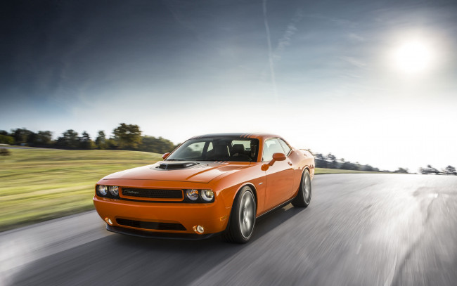 Обои картинки фото dodge, challenger, rt, shaker, автомобили, chrysler, group, llc, коммерческие, легковые, сша