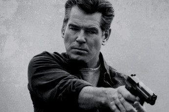 Картинка the+november+man кино+фильмы экшен the ноября man Человек november броснан пирс боевик