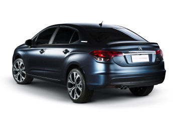 Картинка автомобили citroen ds