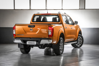 Картинка автомобили nissan datsun