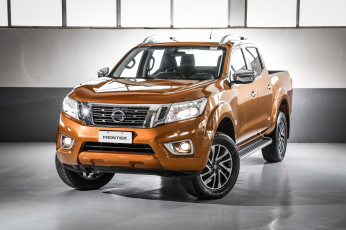 Картинка автомобили nissan datsun