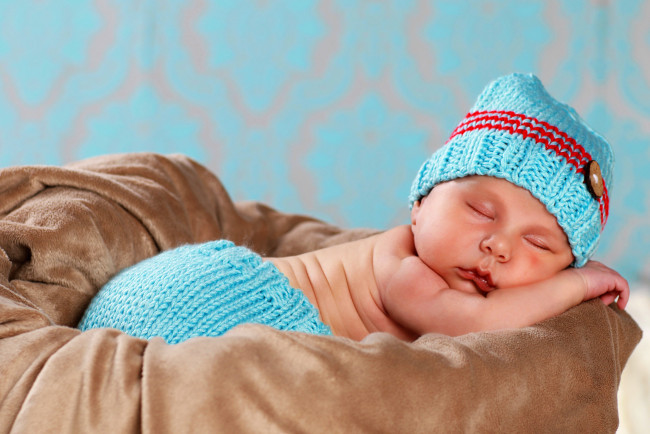 Обои картинки фото разное, дети, младенец, шапка, сон