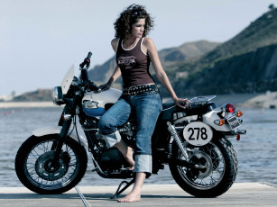 Картинка мотоциклы мото девушкой