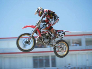 Картинка спорт мотокросс