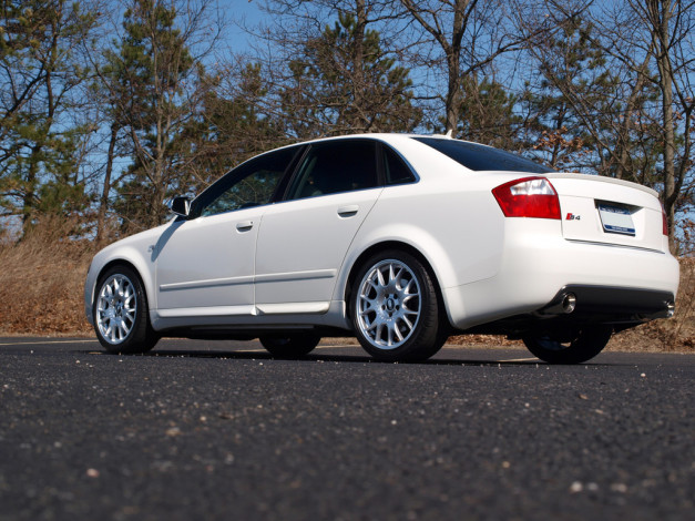 Обои картинки фото s4, автомобили, audi