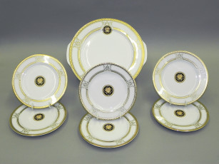 Картинка разное посуда столовые приборы кухонная утварь сервиз фарфор тарелки