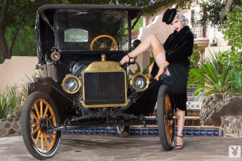 Картинка автомобили авто девушками mosh