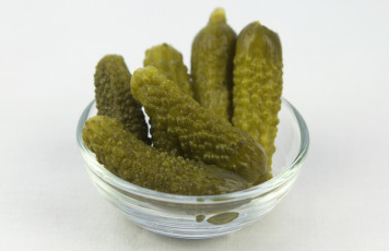 Картинка еда огурцы малосольные пупырышки