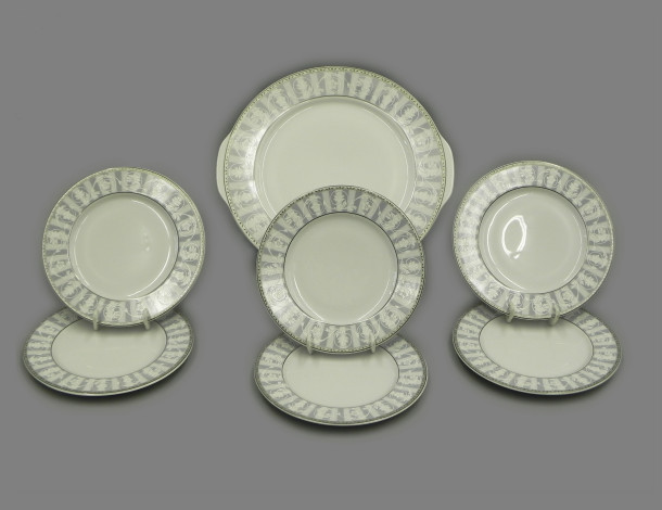 Обои картинки фото разное, посуда, столовые, приборы, кухонная, утварь, тарелки, фарфор, сервиз