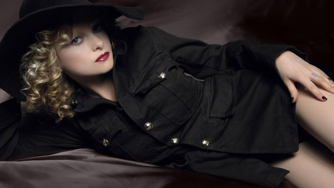 Обои картинки фото goldfrapp, музыка, великобритания, поп, электроклэш, синти-поп, барокко-поп, трип, хоп