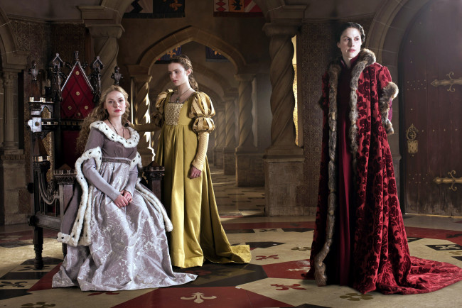 Обои картинки фото the white queen, кино фильмы, queen, elizabeth, rebecca, ferguson