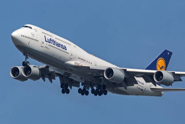 Обои картинки фото авиация, пассажирские самолёты, авиалайнер