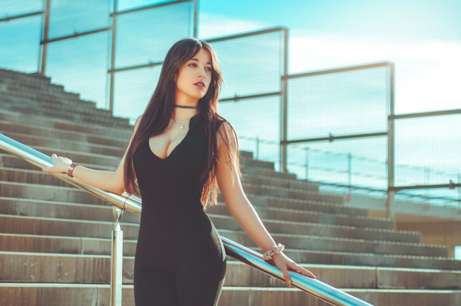 Обои картинки фото девушка, девушки, -unsort , брюнетки, темноволосые, модель