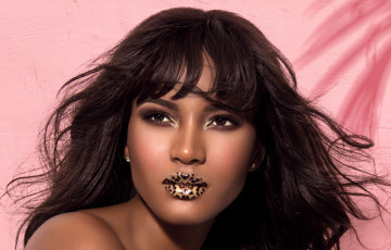 Картинка leila+lopes девушки красотка актриса мулатка девушка leila lopes лицо портрет взгляд причёска макияж поза брюнетка