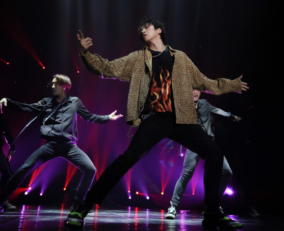 Обои картинки фото мужчины, paul yu ,  yu bin, paul, yu, bin, юй, бинь