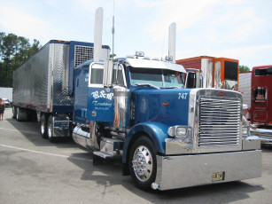 Картинка автомобили peterbilt