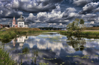 Картинка города православные церкви монастыри суздаль