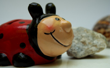 Картинка разное сувениры божья коровка