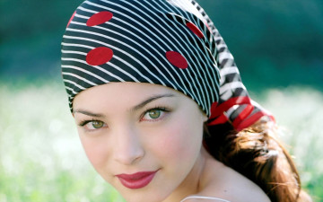 Картинка Kristin+Kreuk девушки платок лицо актриса