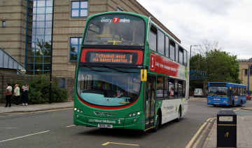 Картинка автомобили автобусы городской автобус