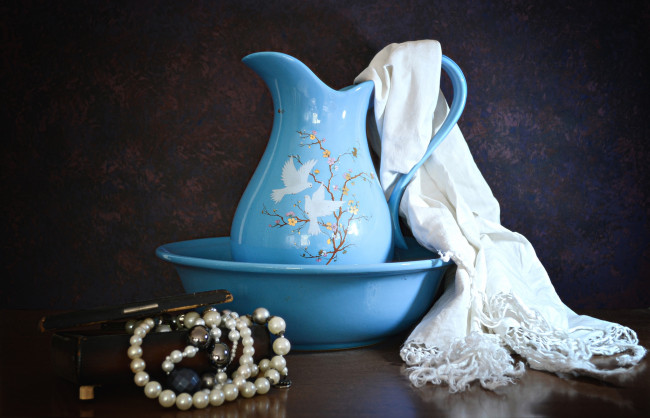 Обои картинки фото разное, посуда,  столовые приборы,  кухонная утварь, кувшин