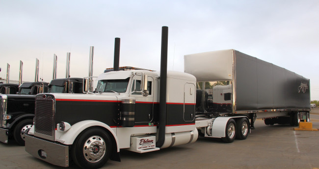 Обои картинки фото автомобили, peterbilt, вауууу, фура, peterblt