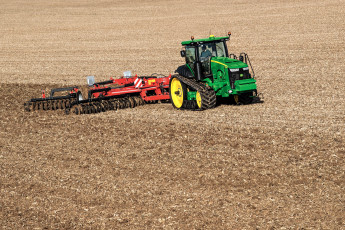 Картинка техника тракторы+на+гусенецах john deere