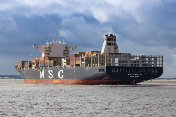 Картинка корабли грузовые+суда контейнеровоз