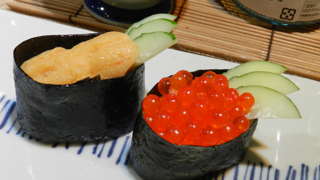 Обои картинки фото еда, рыба,  морепродукты,  суши,  роллы, снедь