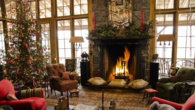 Обои картинки фото календари, праздники,  салюты, интерьер, мебель, елка, комната, камин, кресло