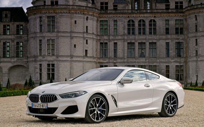 Обои картинки фото 2018 bmw 8, автомобили, bmw, немецкие, новый, роскошное, купе, белый
