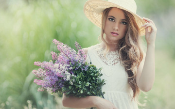 Картинка девушки -+блондинки +светловолосые шляпа цветы букет блондинка