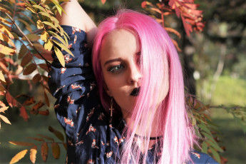 Картинка девушки kirdjava лицо образ ветки осень