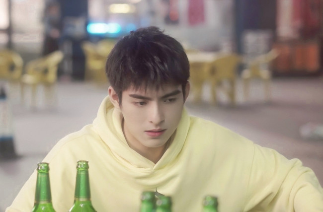 Обои картинки фото кино фильмы, to ship someone, весь, мир, ждёт, когда, вы, расстанетесь, зашиппери, её, ван, хао, сюань