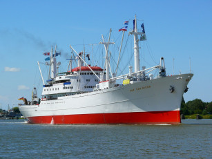 Картинка корабли теплоходы