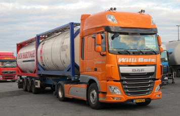 Картинка daf автомобили daf+ выставка улица