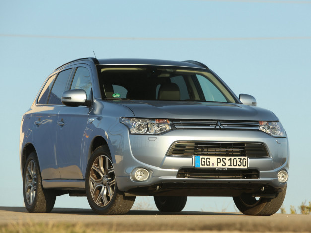 Обои картинки фото автомобили, mitsubishi, 2012г, phev, outlander