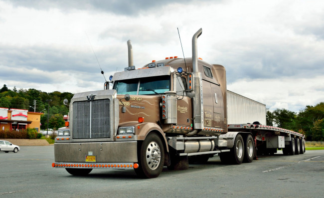 Обои картинки фото western star, автомобили, тяжелые, trucks, star, western, сша, грузовики, запчасти