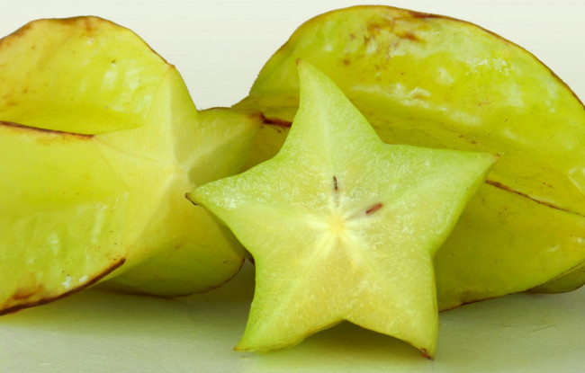 Обои картинки фото еда, карамбола, звёздочка, зелёный