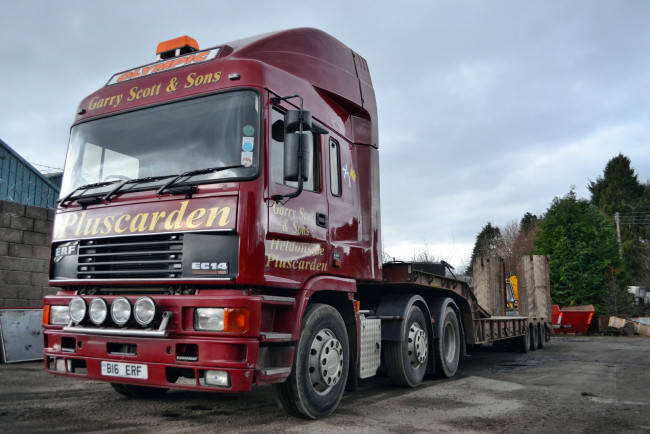 Обои картинки фото автомобили, грузовики, седельный, тягач, прицеп