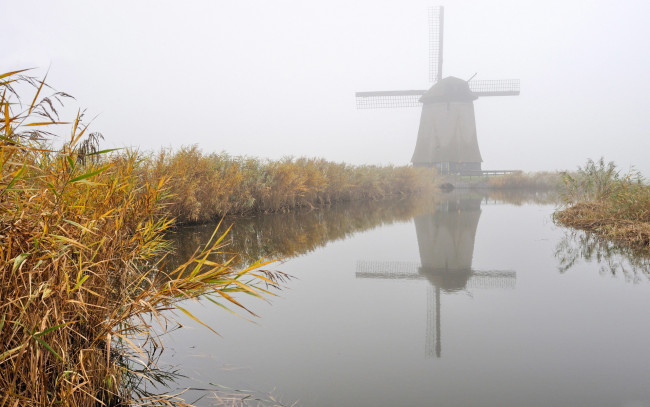 Обои картинки фото разное, мельницы, мельница, туман, река