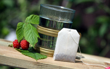 Картинка еда напитки +Чай малина заварка вода стакан