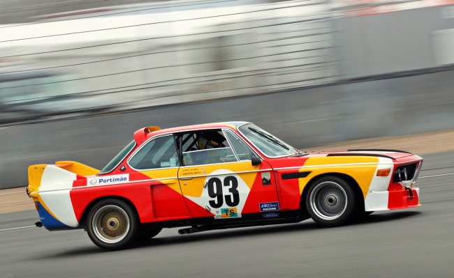 Обои картинки фото bmw 3, 0 csl art car by alexander calder 1975, автомобили, bmw, 1975, calder, car, alexander, art, 3-0, csl