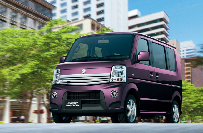 Обои картинки фото suzuki every wagon pz turbo 2010, автомобили, suzuki, every, 2010, turbo, pz, wagon