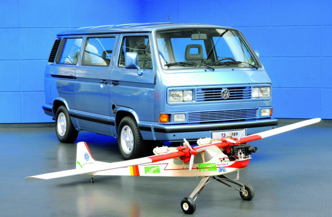 Обои картинки фото volkswagen t3 caravelle 1981, автомобили, volkswagen, 1981, caravelle, t3