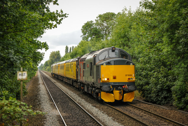 Обои картинки фото техника, поезда, локомотив, состав