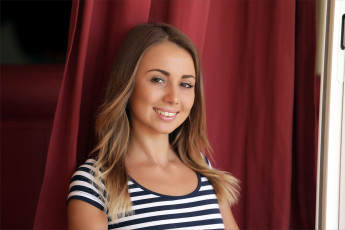 Картинка девушки linda+chase улыбка