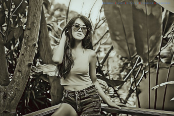 Картинка календари компьютерный+дизайн природа женщина calendar растение девушка шорты очки 2020