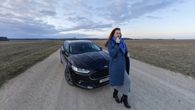 Обои картинки фото автомобили, -авто с девушками, ford